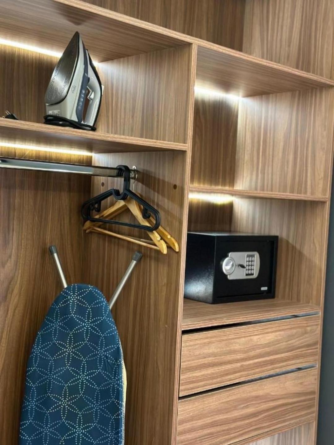Centrico 2 Tanger Idrissia Apartment Екстериор снимка